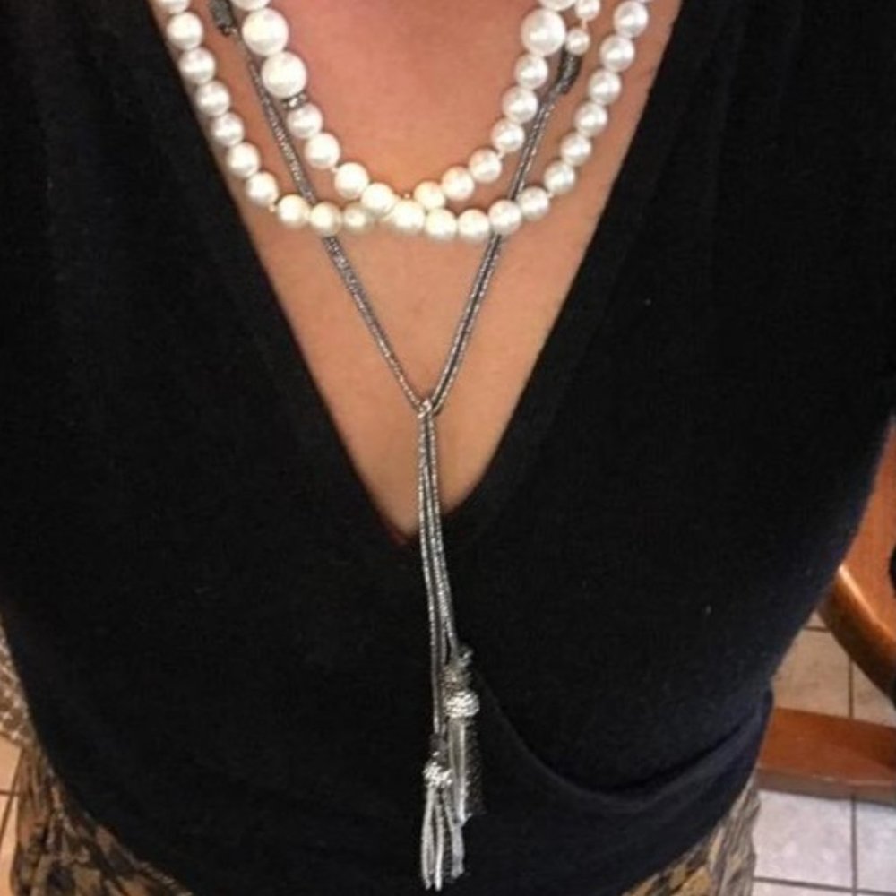 ⬇︎$30 Stella & Dot Mara Pearl Necklace